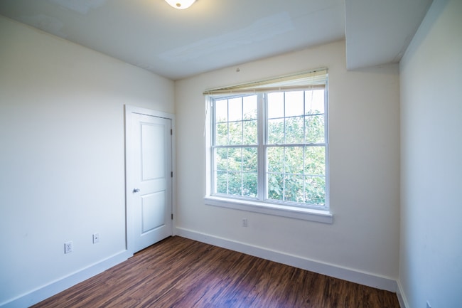 Building Photo - 3411 Brandywine St