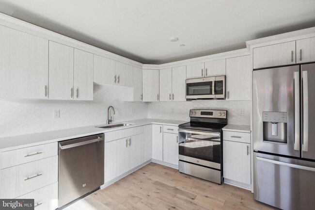 Photo - 1164 S 18th Apartment