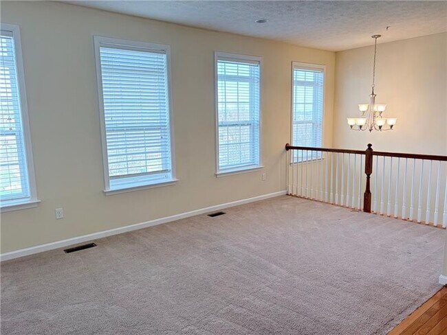 Foto del edificio - 525 Gala Dr