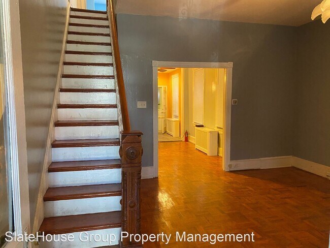 Building Photo - 3 br, 1 bath House - 1360 S 46th St