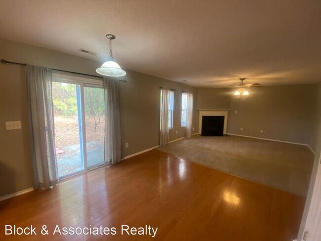 Foto del edificio - 3 br, 2.5 bath House - 5 Castlewell Place