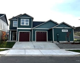 Building Photo - 5817 Joynak St S