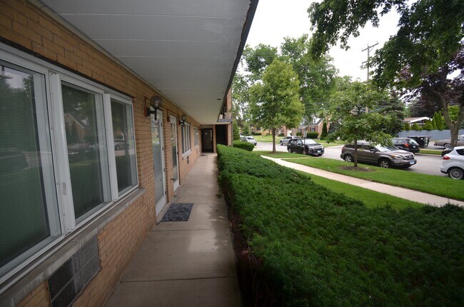 Foto del edificio - 2032 Linden Ave