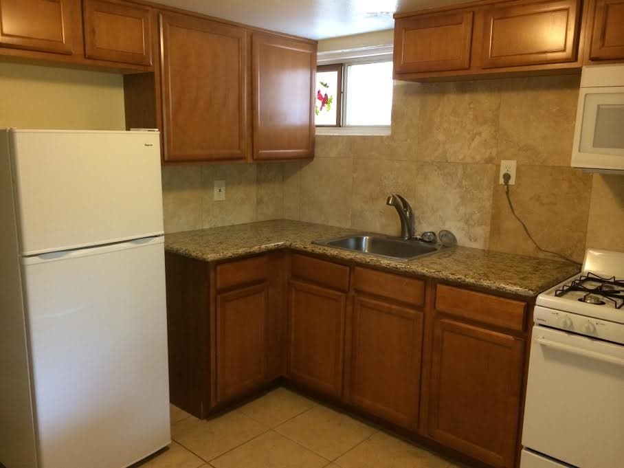 Foto del edificio - 1045 Corona St