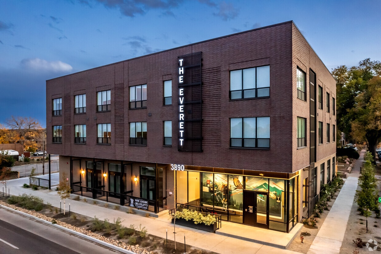 The Everett Apartments 3890 W Colfax Ave Denver, CO