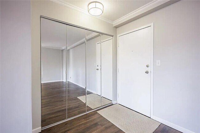 Foto del edificio - 1000 East Ave