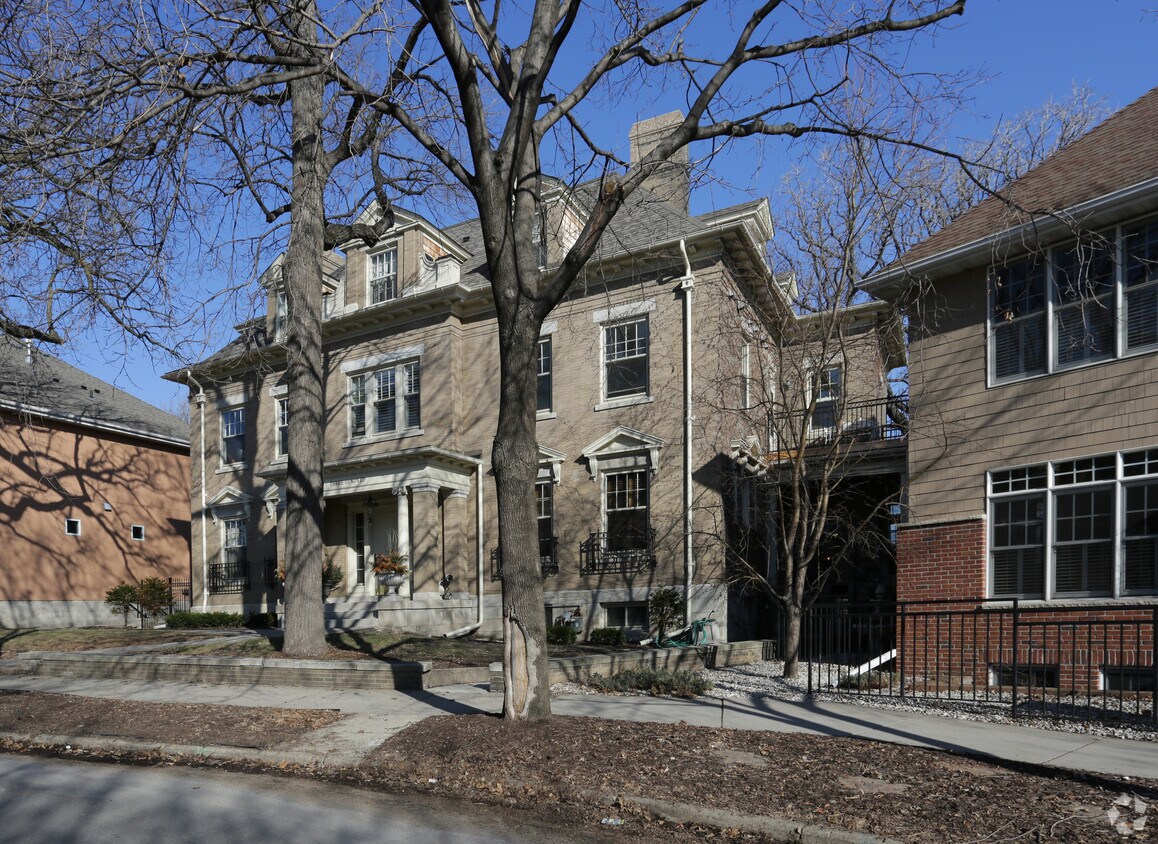 Foto del edificio - 300 Ridgewood Ave