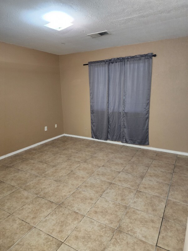 Foto del edificio - 855 S T St