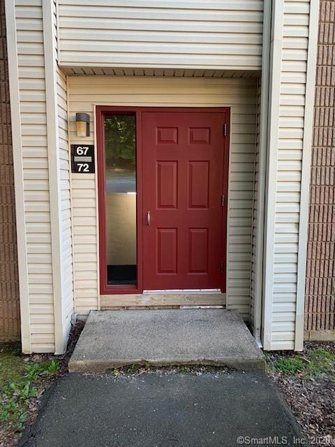 Building Photo - 70 Burgundy Hill Ln