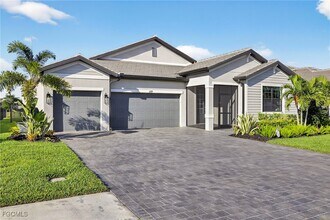 Building Photo - 11279 Canopy Loop