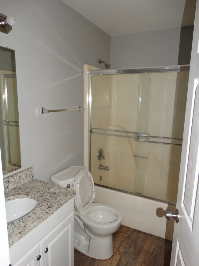 Building Photo - 1058 Caulks Hill Rd