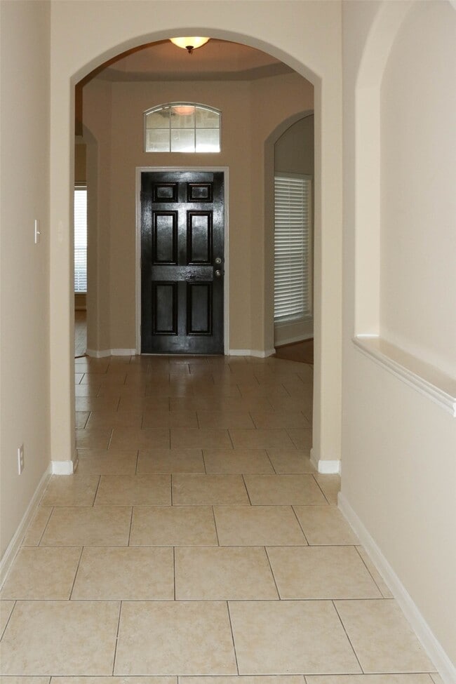 Building Photo - 18611 Peralta Hill Ln