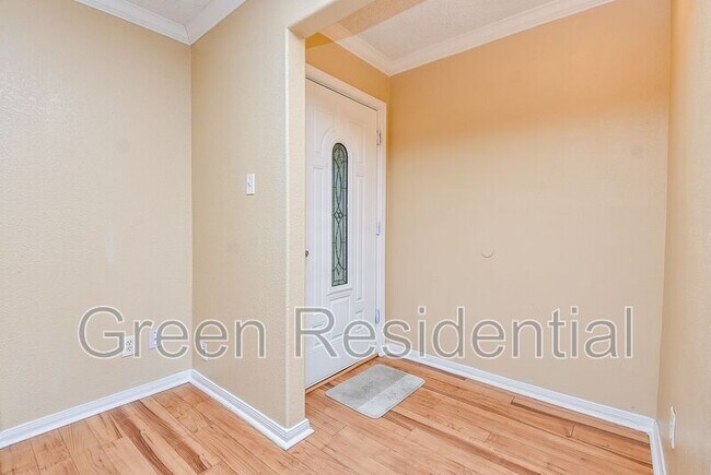 Building Photo - 1209 Carmie St