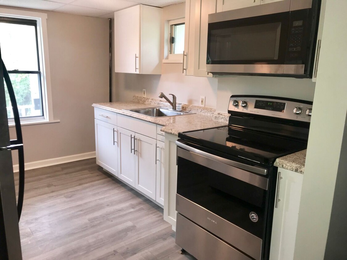 Foto principal - 2943 Arlington Ave