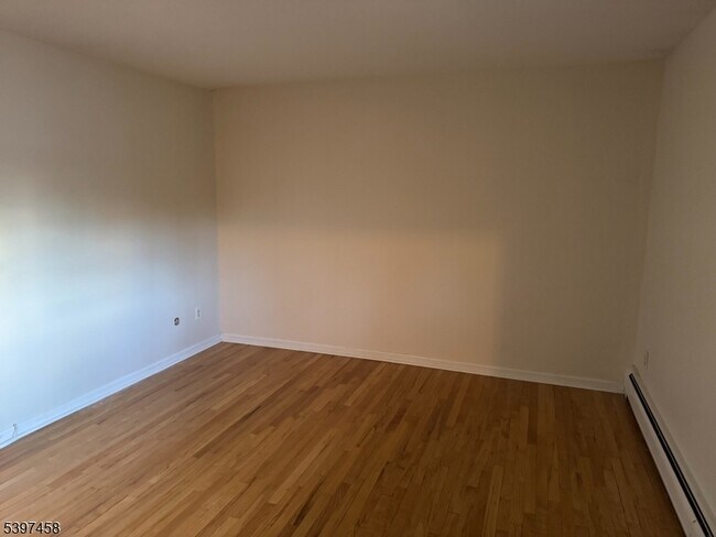 Foto del edificio - 511 Washington Dr