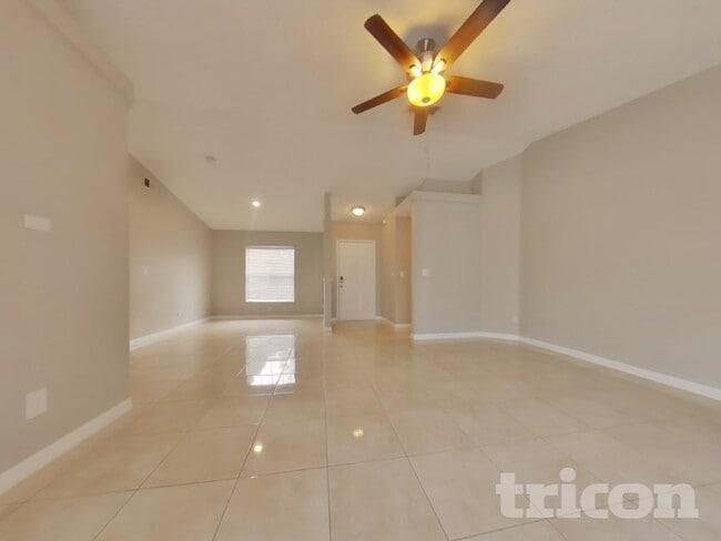 Building Photo - 13235 Moonflower Ct