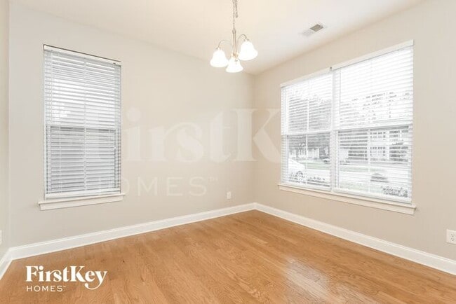 Building Photo - 1196 Landau Ln