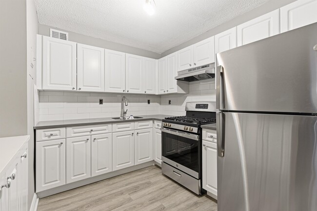 Foto del edificio - 5601 JFK Blvd E