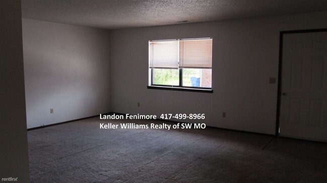 Foto del edificio - 115 S Turk Ave