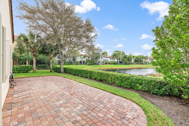 Foto del edificio - 1058 Vintner Blvd