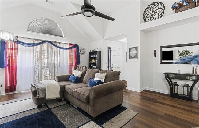 Foto del edificio - 4909 Truitt Ln