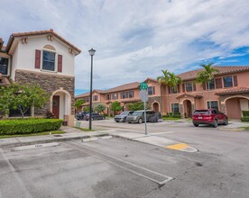 Building Photo - 8948 W 35th Ave