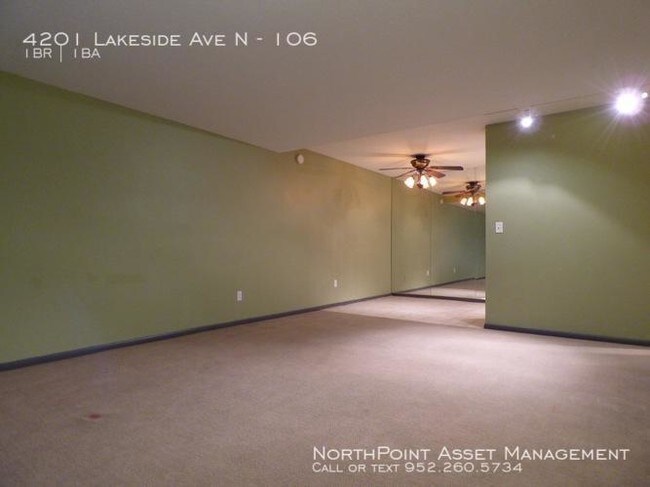 Foto del edificio - Beautiful Kitchen. Huge 1 bedroom condo