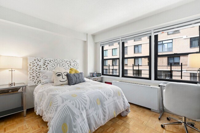 Foto del edificio - 520 E 81st St