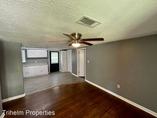 Foto del edificio - 4 br, 2 bath House - 1240 Deeb St.