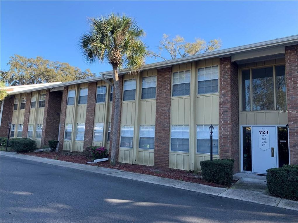 723 Perkins St, Leesburg, FL 34748 Condo for Rent in Leesburg, FL