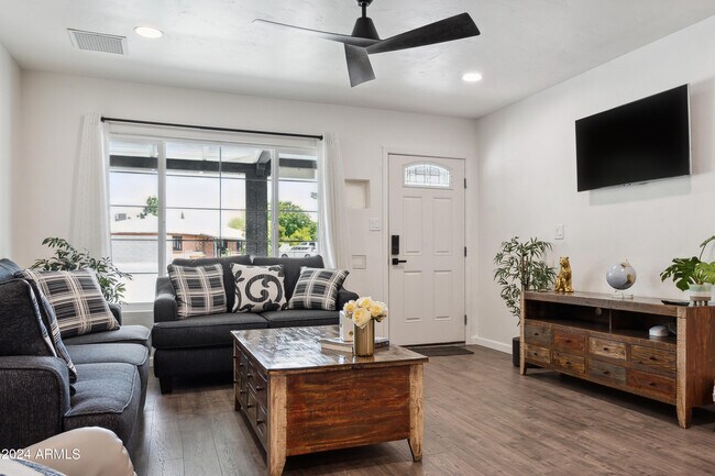Foto del edificio - 3814 N 36th St