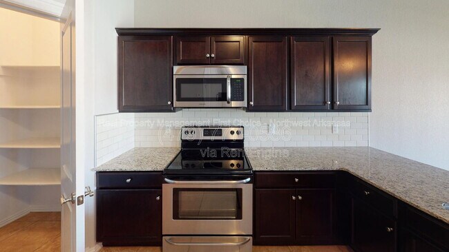 Foto del edificio - 2702 W Kilimanjaro Way