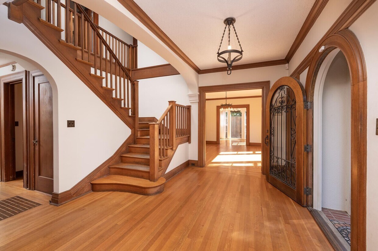 Foto principal - 850 Edgewood Rd