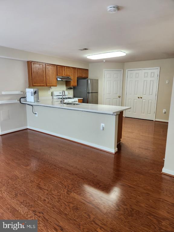 Foto del edificio - 13970 Lullaby Rd