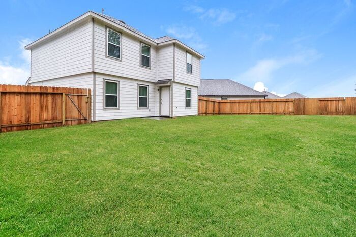 Foto del edificio - 13528 Stonecat Dr