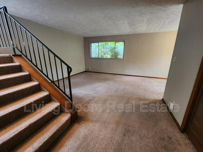 Foto del edificio - 4933 Ginny Ave