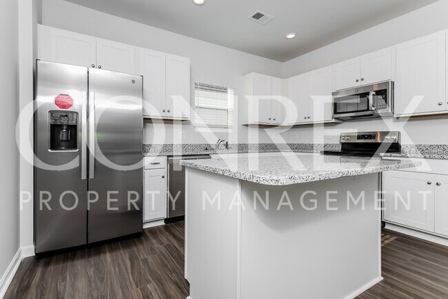 Foto del edificio - Great New Construction in Leland!