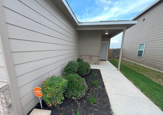 Foto del edificio - 155 Rock Nettle