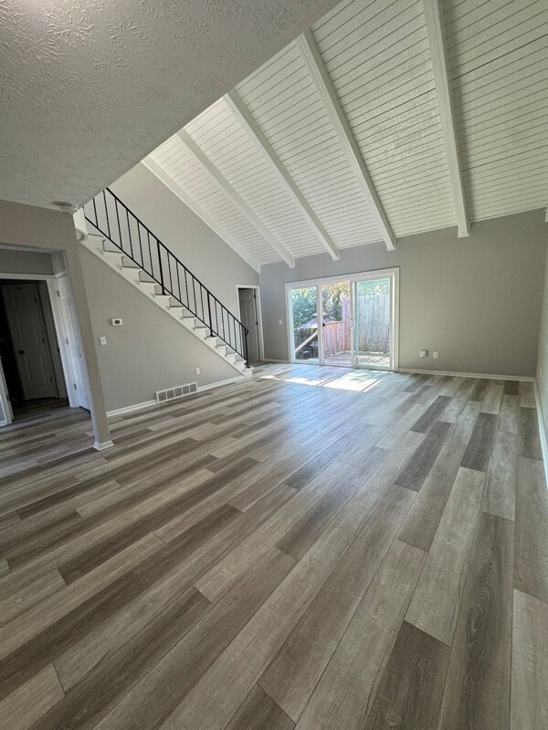Foto del edificio - 6388 Wolcott Ct