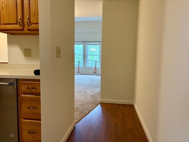 Building Photo - 79 Danbury Rd