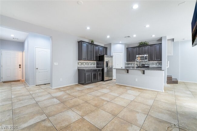 Foto del edificio - 7607 Peaceful Trellis Dr