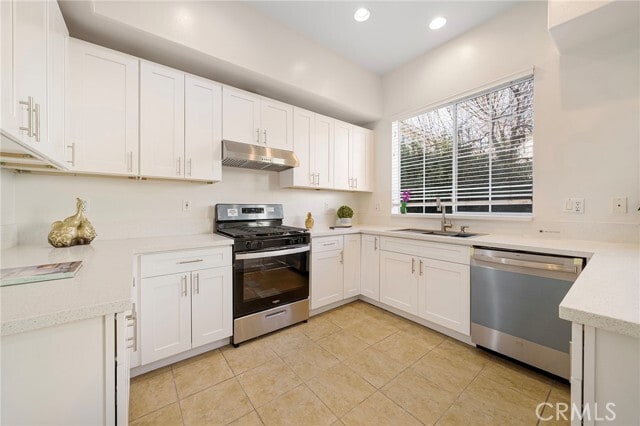 Building Photo - 527 S 5th Ave