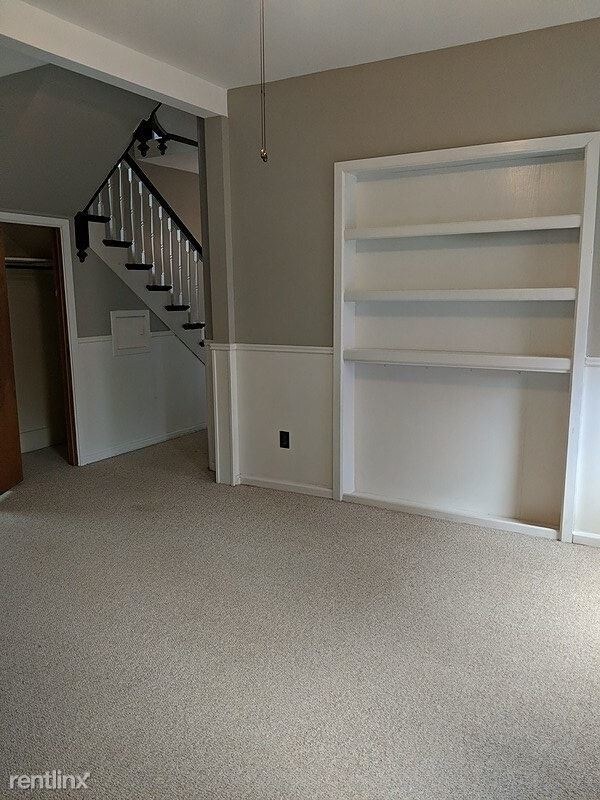 Foto del edificio - 4 br, 1 bath House - 421 Wheatfield Street