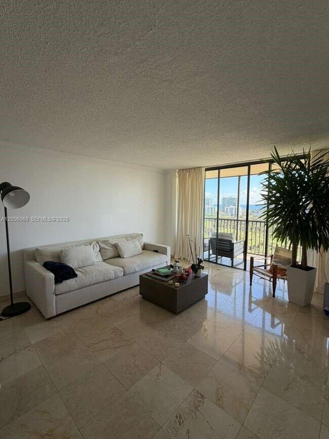 Photo - 20335 W Country Club Dr (Aventura, FL) Apartment
