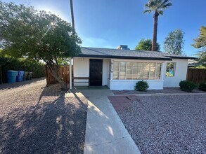 Building Photo - 2504 N 52nd St