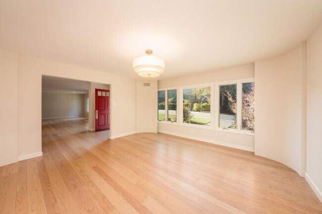 Foto del edificio - 30 Knightwood Ln
