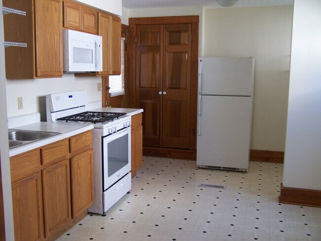 Building Photo - 401 Morgan Blvd