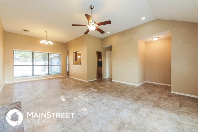 Foto del edificio - 2313 Crestview Ln