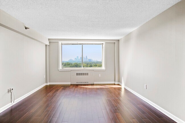 Foto del edificio - 2479 Peachtree Rd NE