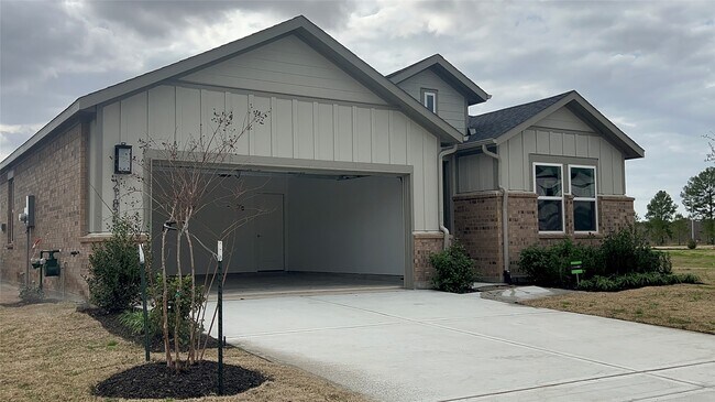 Foto del edificio - 21835 Redwood Blf Trl